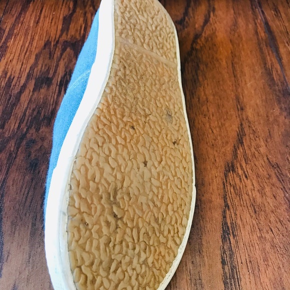 Mickey Mouse vintage girls slip ons - Picture 4 of 8